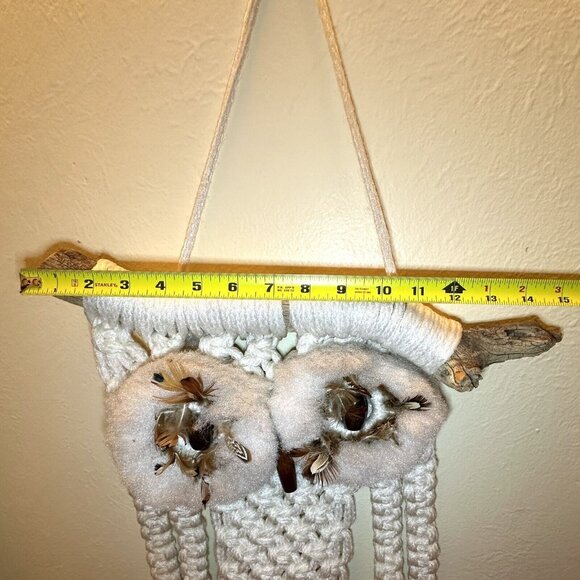 VTG Macrame Owl Wall Hanging Feathered Eyes Large 33" x 15" 1970s Boho Retro MCM - Picture 7 of 8